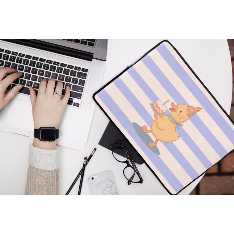 Laptop Sleeve - Bird - Party - Cake - Children - Illustration — 3