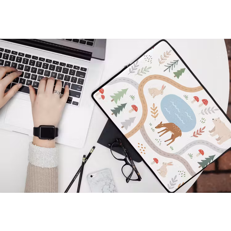 Laptop Sleeve - Animals - Forest - Illustration — 3
