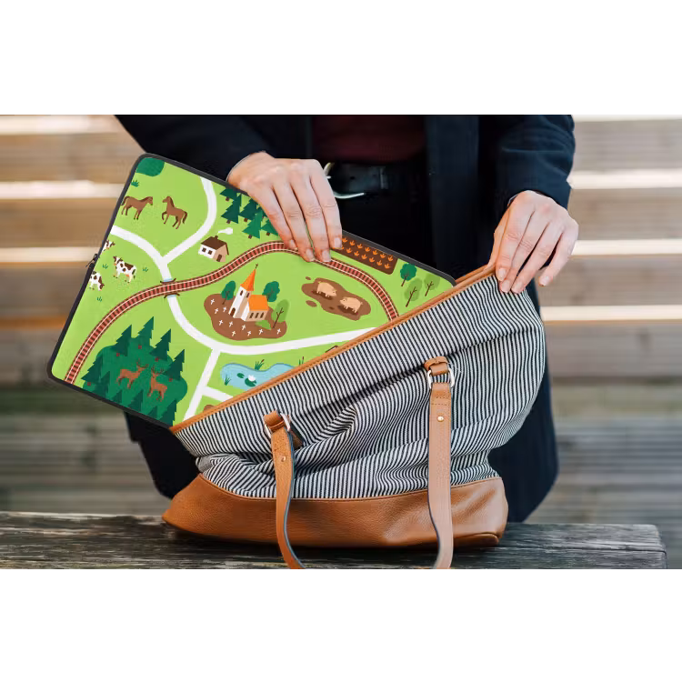 Laptop Sleeve - Countryside - Animals - Illustration — 4