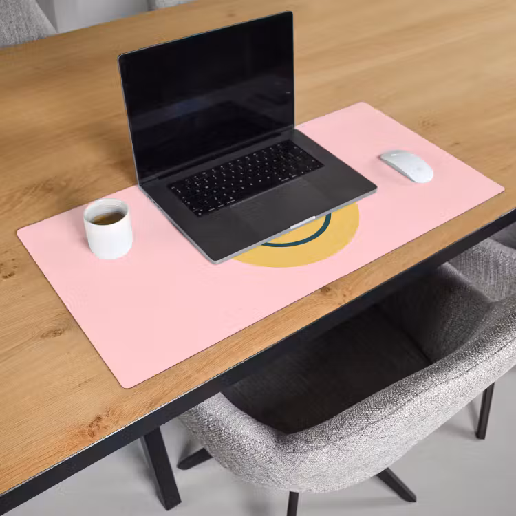 Desk Mat - Smiley - Yellow - Pink - Symbol - Minimalist — 3