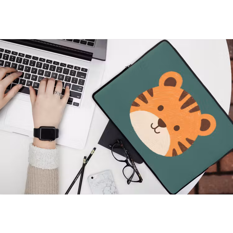 Laptop Sleeve - Animals - Head - Orange - Illustration - Modern — 3