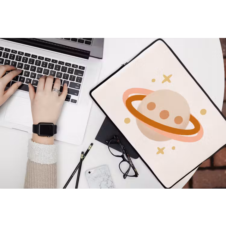 Laptop Sleeve - Planet - Rings - Space - Illustration - Beige — 3