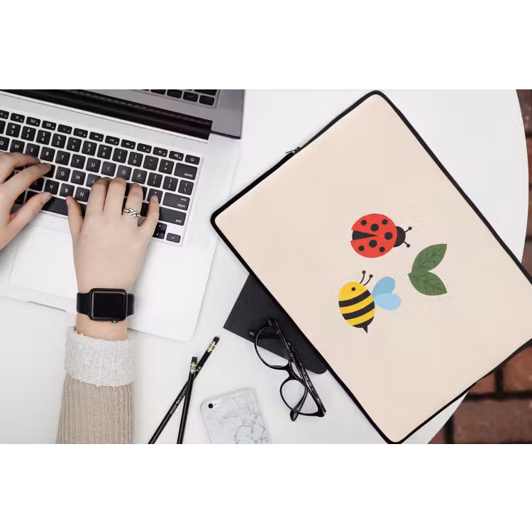 Laptop Sleeve - Insect - Leaf - Nature - Playful - Illustration — 3